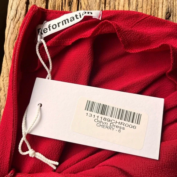 🌶️NYE Reformation🌶️ Odyn Cherry Red Backless Side Slit New Years Eve Gala Dress - Picture 13 of 13